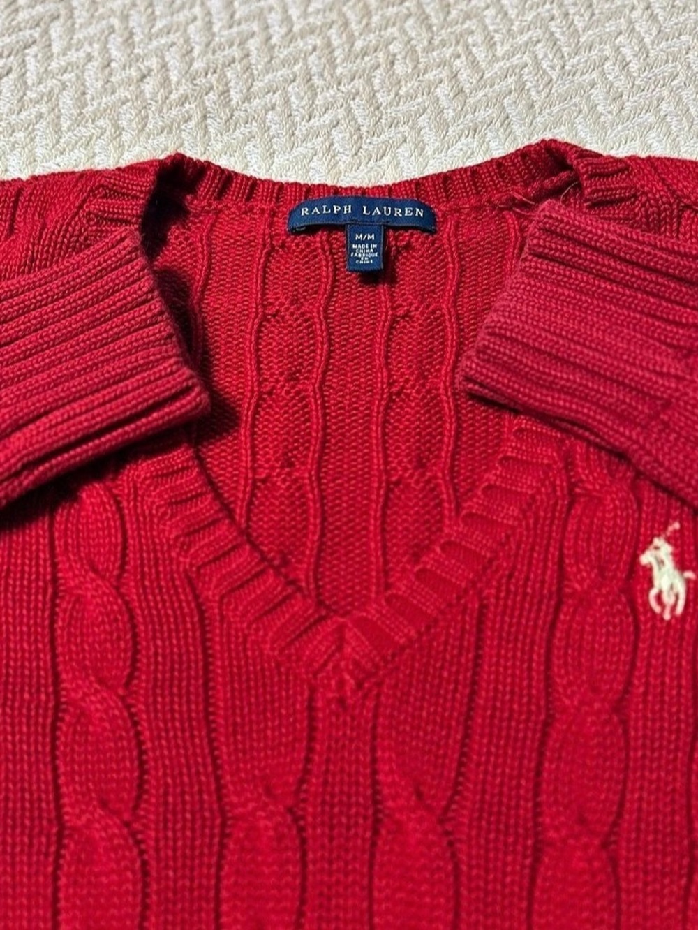 Ralph Lauren Red 100% Cotton Cable Knit V-Neck Sweater M Gold Pony EUC - Picture 3 of 10